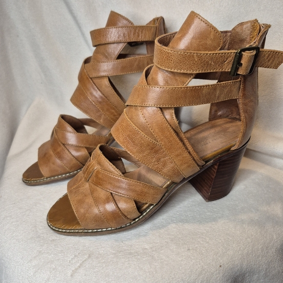 Free People X Jeffrey Campbell Asher Distressed Leather Stack Heel Sandal SIZE 8 - Picture 3 of 11